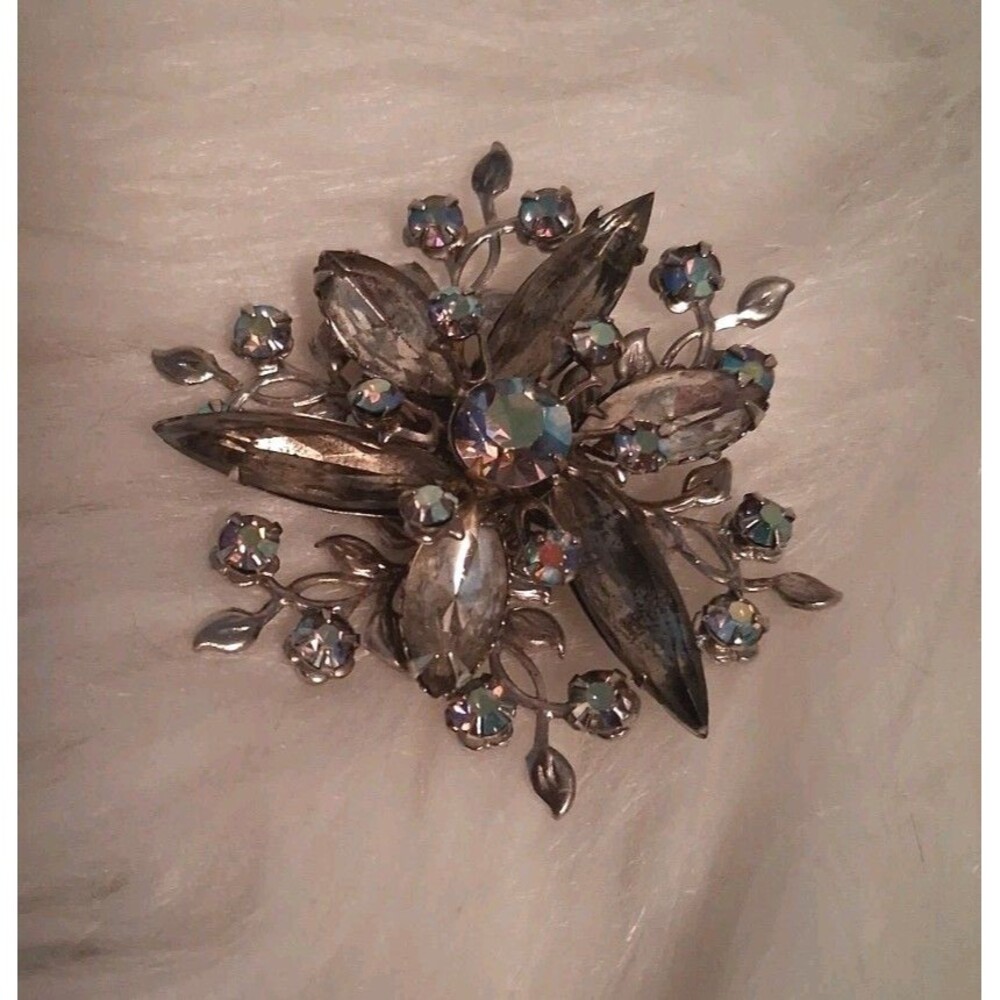 Vintage Estate Gray Crystal Arora's Borealis Rhinestone Brooch, Beau Jewels?